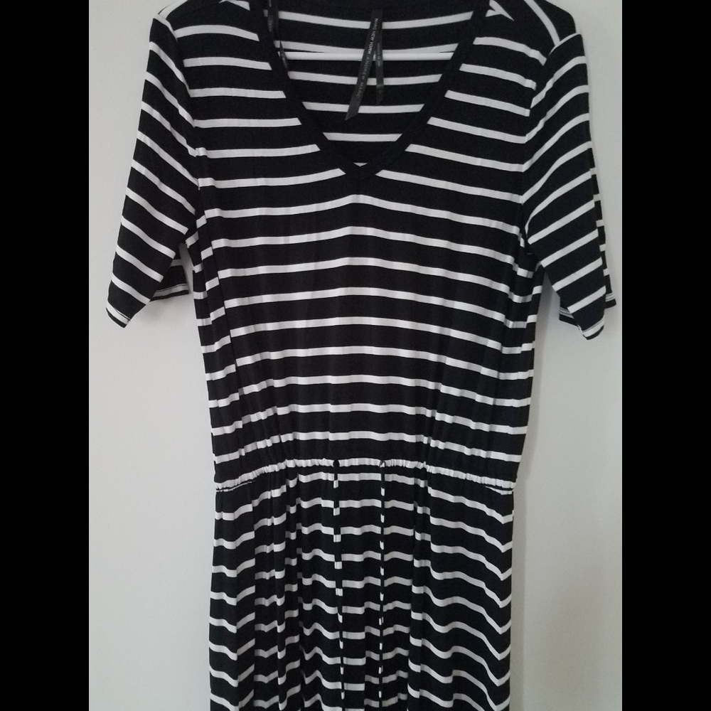 Maxi dress - Andrew Marc - Picture 2 of 6